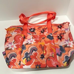 Vera Bradley, zippered tote